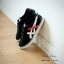รองเท้าผ้าใบ Onitsuka Tiger (สีเงิน)