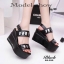 รองเท้าส้นเตารีด Platform Metalic (สีดำ)